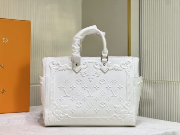 LV 2023 spring and summer series sac plat cow leather embossed handbag - bags, embossed, Louis Vuitton bags, lv 2023 spring and summer series bags, lv 2023 spring bags, lv M44956 bags, series, spring, summer