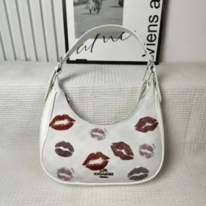 Coach 988652 tote handbags