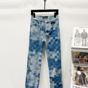 Louis Vuitton K690 24SS Blue Checkerboard Denim Jeans - Denim, denim jeans pants, Jeans, jeans pants, louis, LV denim, lv denim jeans, lv denim pants, lv jeans, lv jeans pants, lv pants, pants, vuitton