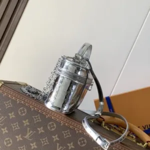 LV Vanity Chain Pouch Monogram Mirror Silver M26097 L&V tote hand bags