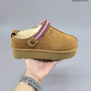 UGG TAZZ 1122553 snow boots
