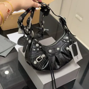 Balenciaga Le Cagole tote handbags