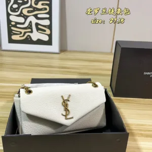 Yves Saint Laurent Camera Supple lunch box handbag