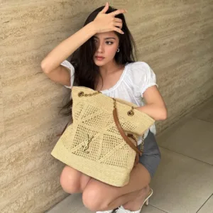Yves Saint Laurent woven tote handbag