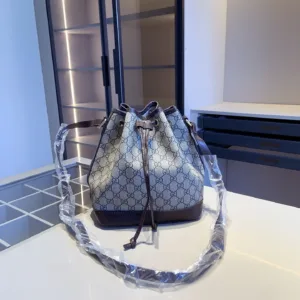 GUCCI combination series bucket bag+bath basket+wallet