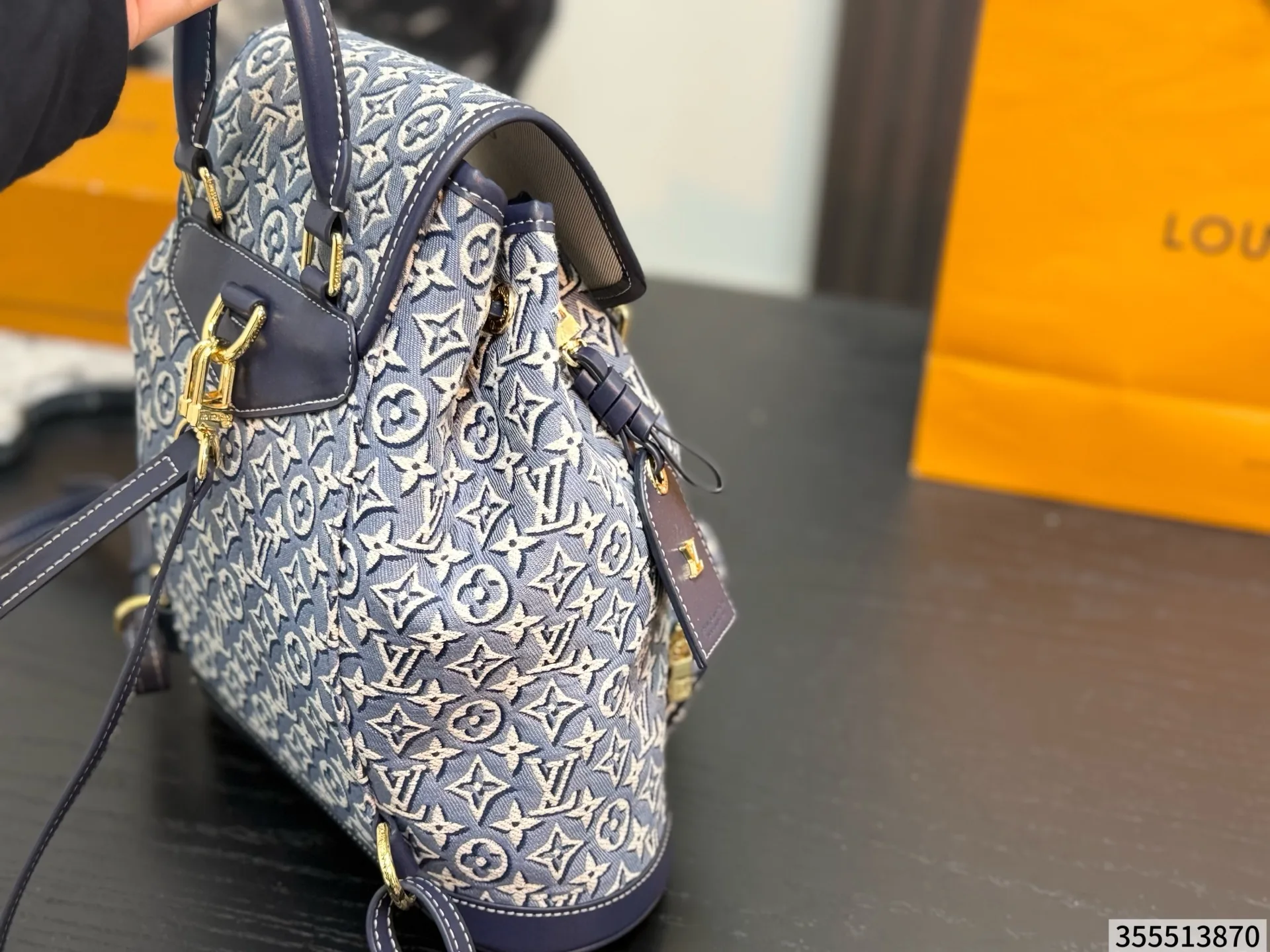 LV 2026 new backpack - Image 3
