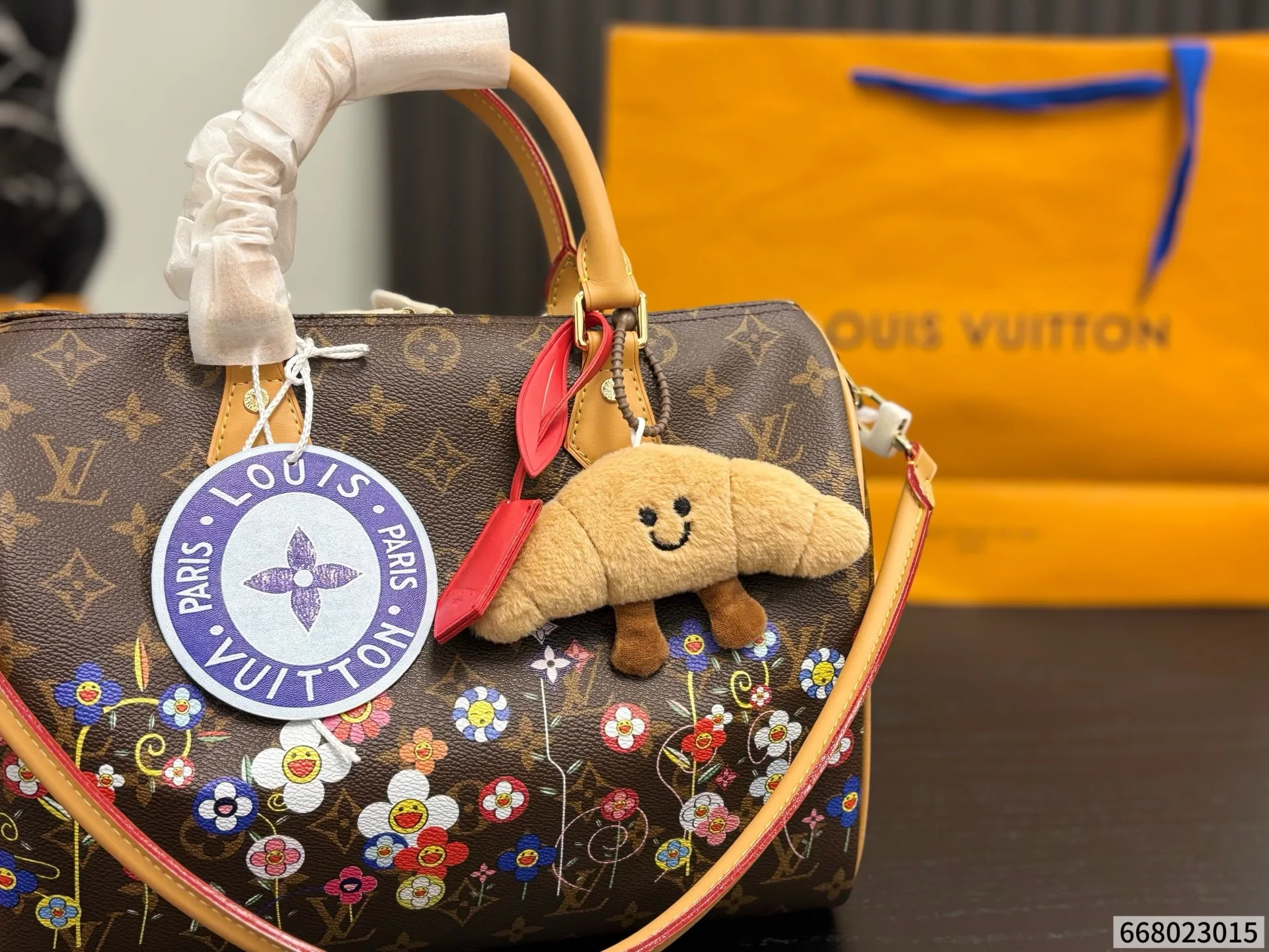 LV Speedy Soft 30 Pillow Pack tote hand bags - Image 6