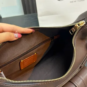 Coach motorcycle armpit Tote Hand Bags