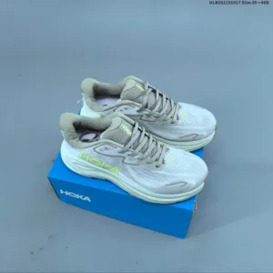 HOKA ONE ONE CLIFTON 10 Sneakers