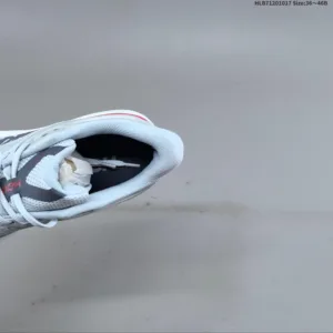 HOKA ONE ONE Bondi 9 Sneakers