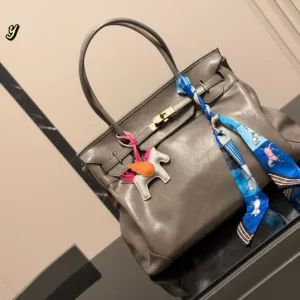 Hermes Bk40 Tote Hand bags