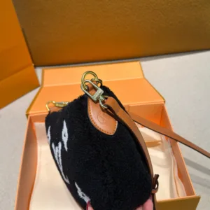 LV Ski Series Hil Plush tote hand bags