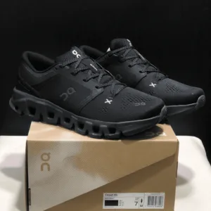 on cloudflyer Cloud X5 Sneakers