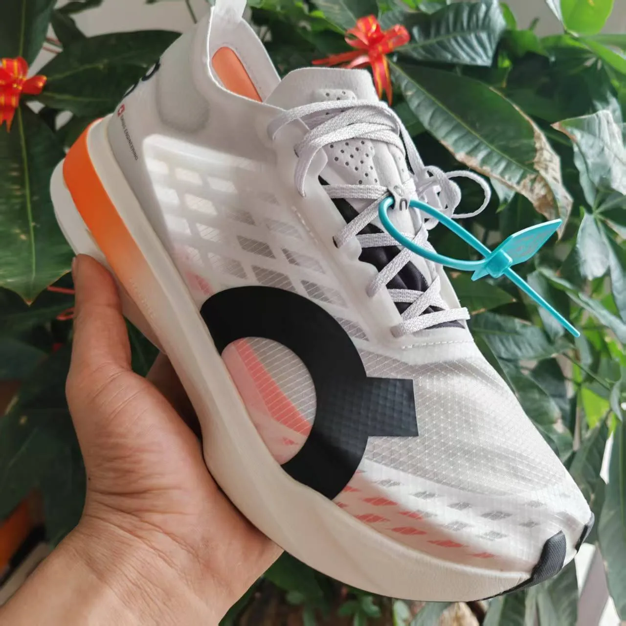 on cloudflyer Road Running Cloudboom Strike Sneakers - Image 27