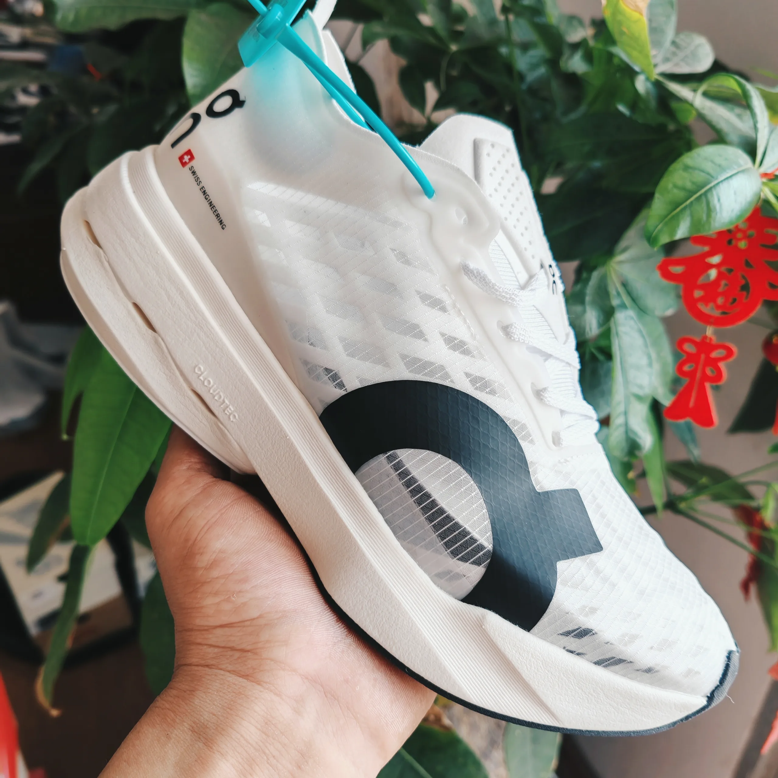 on cloudflyer Road Running Cloudboom Strike Sneakers - Image 17