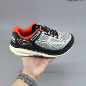 HOKA ONE ONE W CLIFTON 9 ONE9 Sneakers