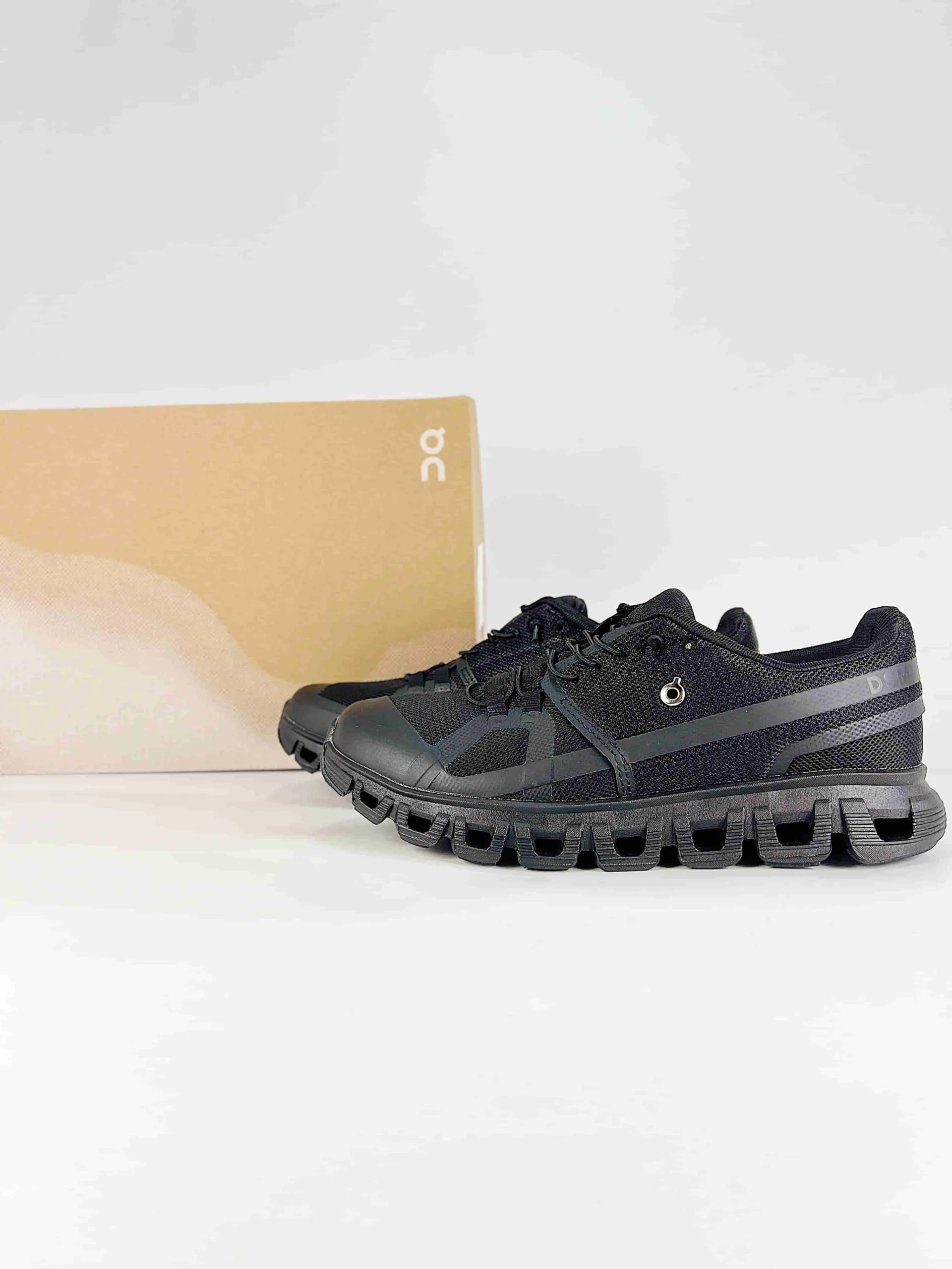 On cloudflyer × Dover Street Market Cloud 6 White/ Blue /Black Sneakers - Image 10