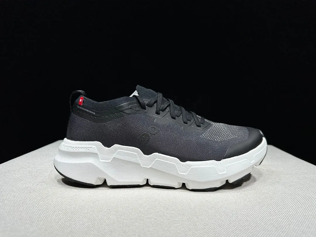 on cloudflyer Cloudsoma Trail Running Sneakers - Image 40