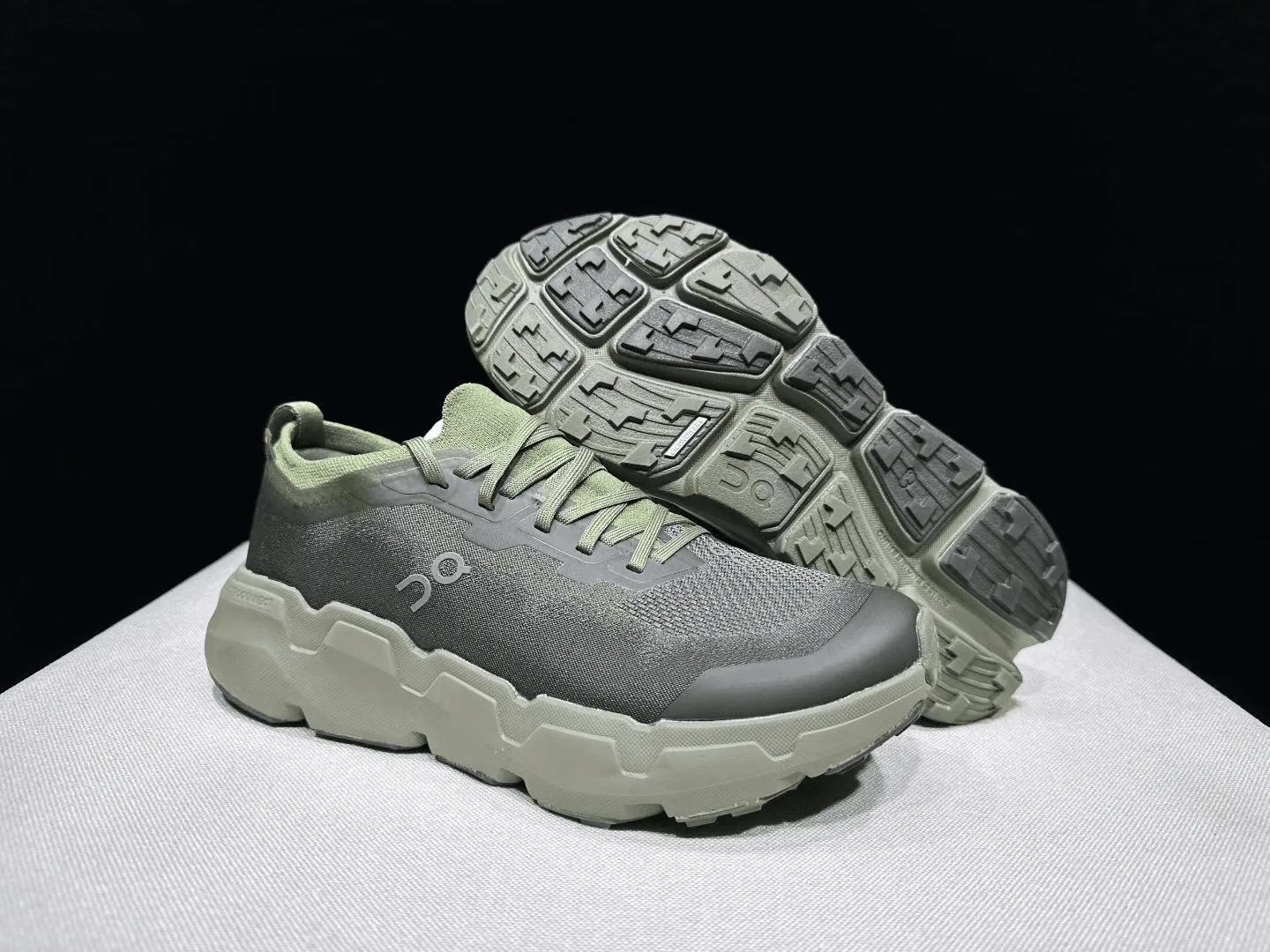 on cloudflyer Cloudsoma Trail Running Sneakers - Image 85