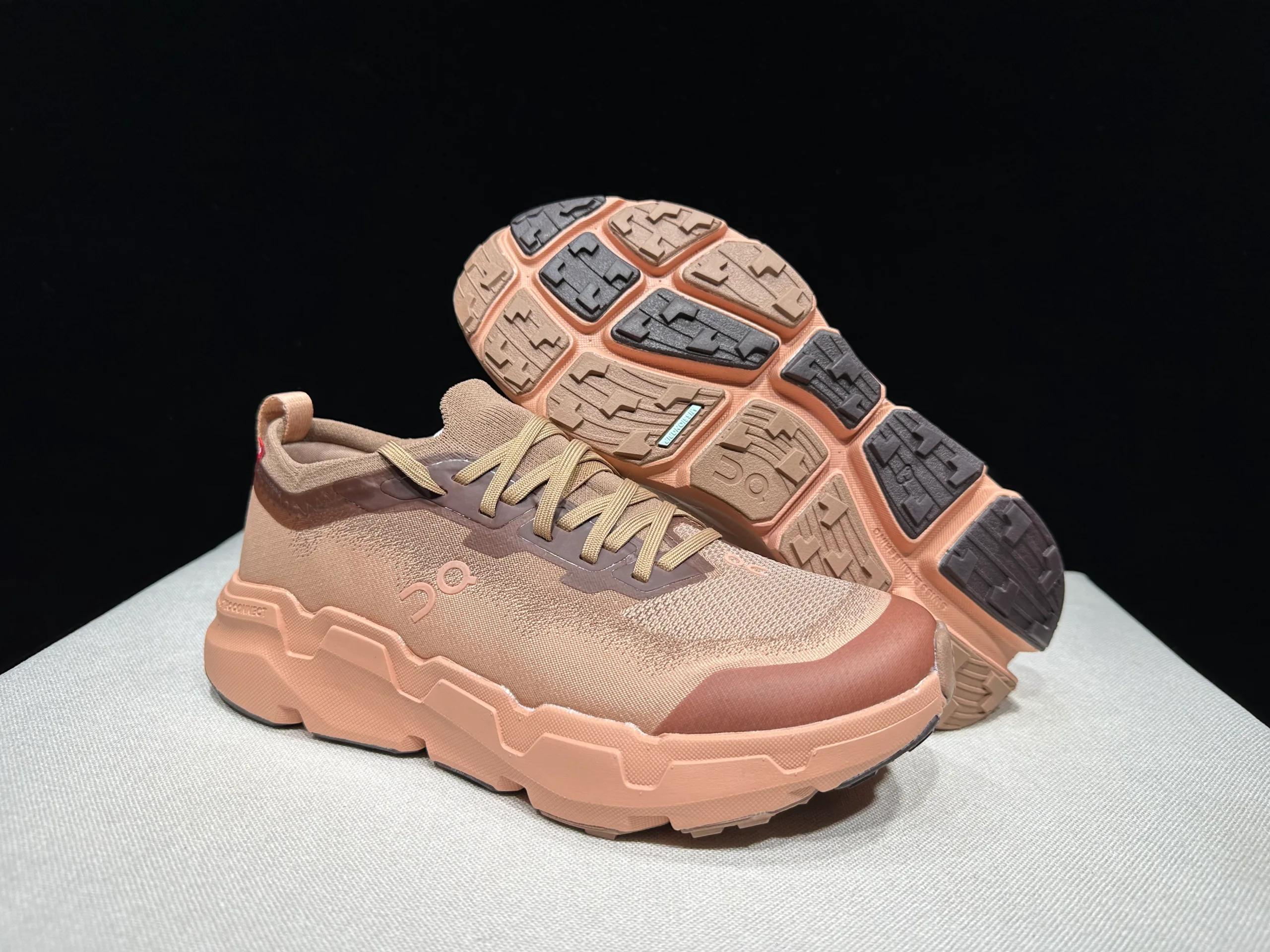 on cloudflyer Cloudsoma Trail Running Sneakers - Image 83