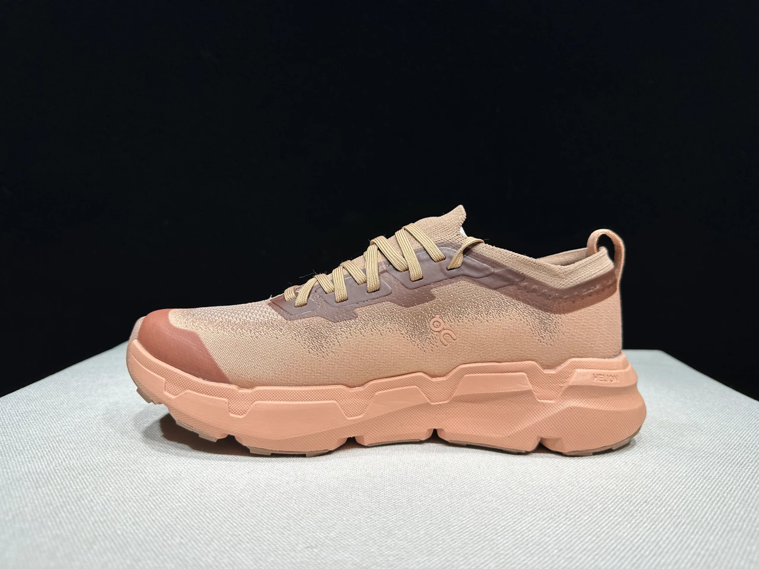 on cloudflyer Cloudsoma Trail Running Sneakers - Image 2
