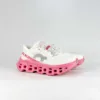 On cloudflyer Cloudmonster 3 Hyper Sneakers