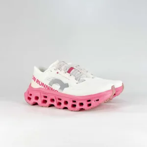 On cloudflyer Cloudmonster 3 Hyper Sneakers