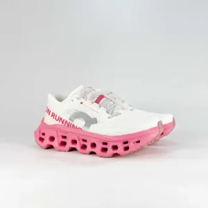 On cloudflyer Cloudmonster 3 Hyper Sneakers