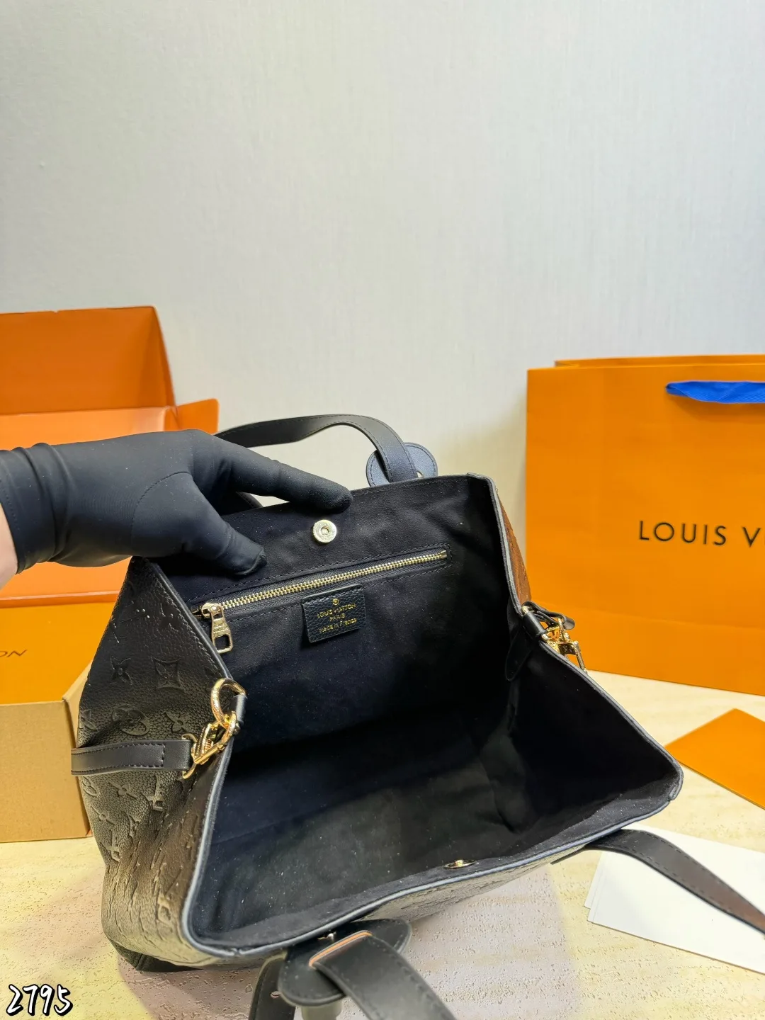 Louis Vuitton All in one handbag - Image 9