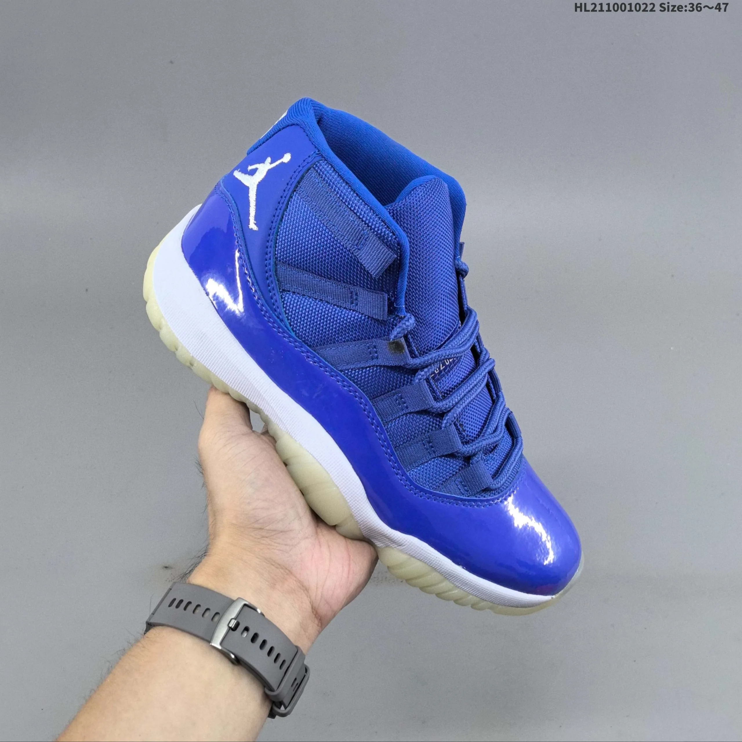 Nike Air Jordan 11 Retro High Concord Sneakers - Image 3