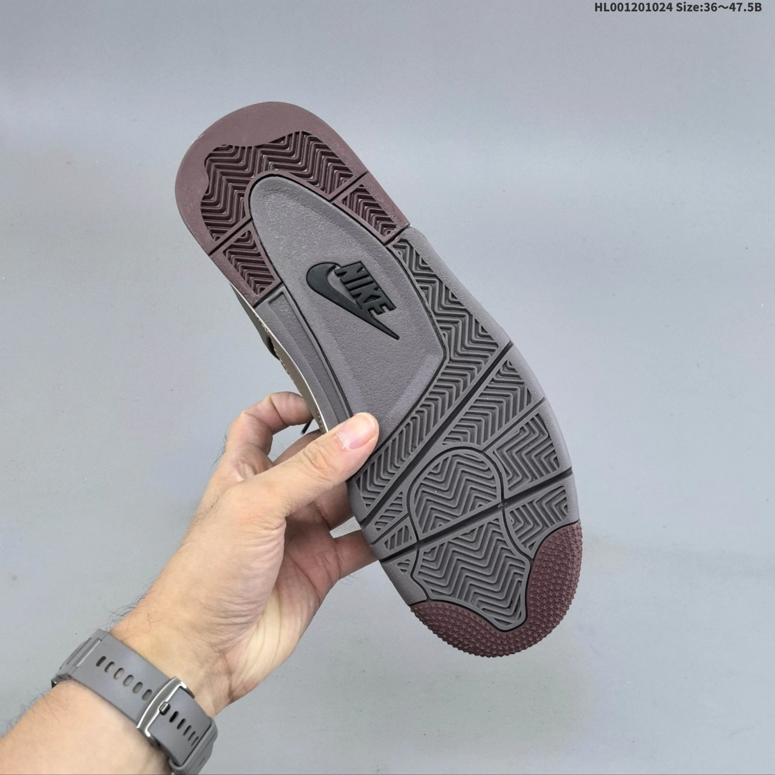 A Ma Mani é re x Air Jordan 4 Retro SP Sneakers - Image 6