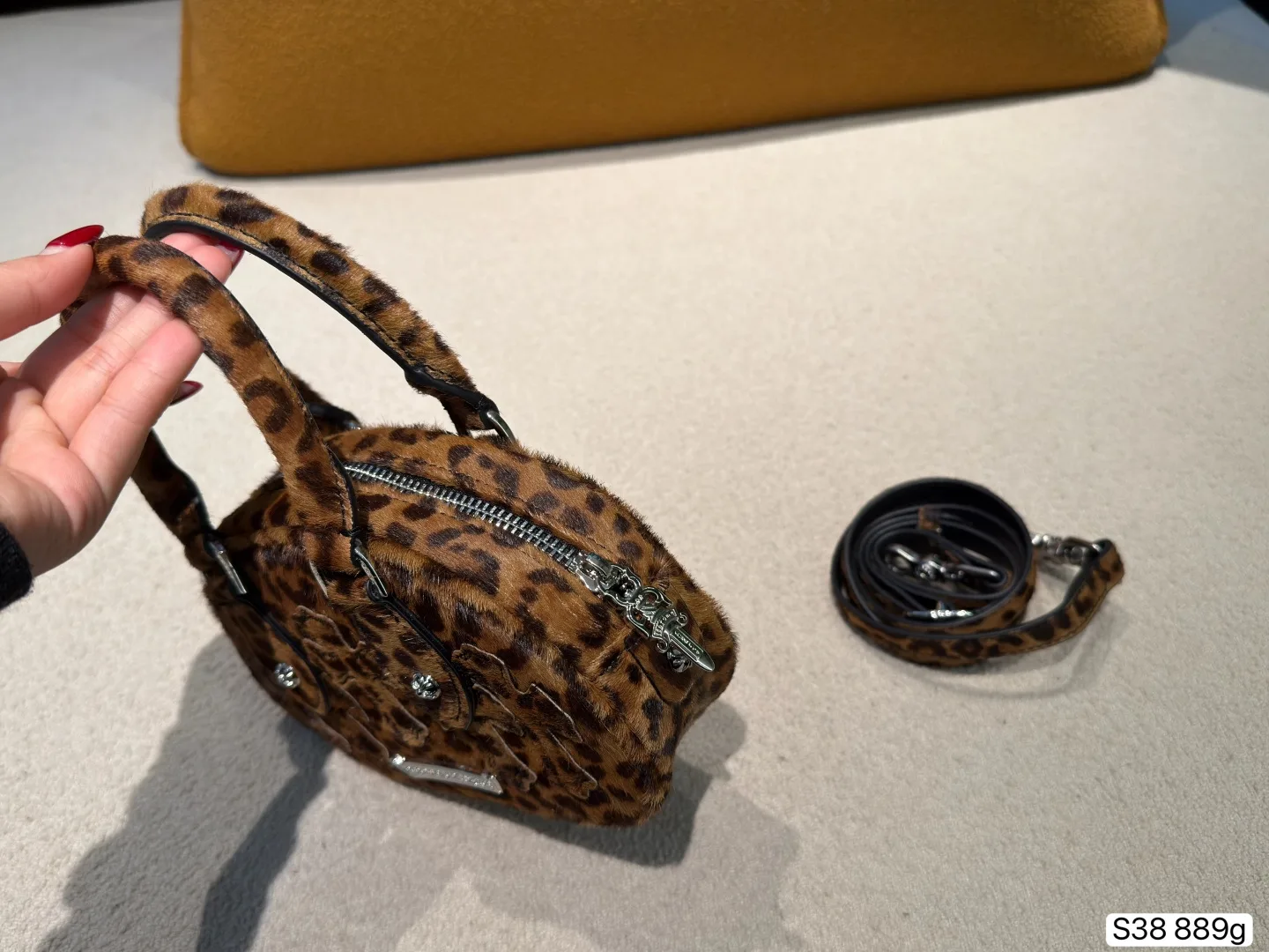Chrome Hearts leopard print horsehair bowling Tote Handbags - Image 5