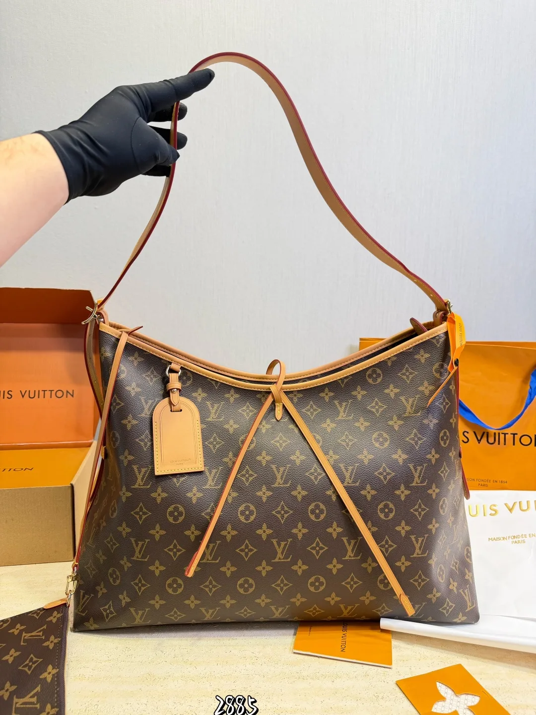 LV Carryall Large Tote Handbags - Image 8