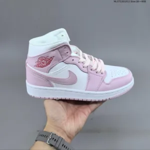 Nike Air Jordan 1 Retro Mid AJ1 basketball sneakers shoes