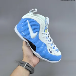 Nike Air Foamposite Pro ‘University Blue’ sneakers