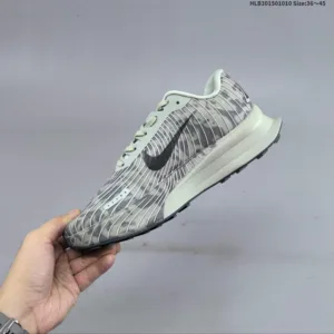 Nike Zoomx ACG Ultrafly Trail sneakers