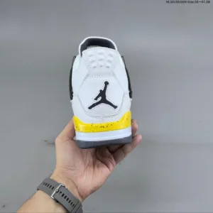 Nike Air Jordan 4 Retro OG “Fire Red” sneakers