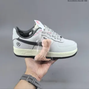Nike AIR FORCE 1’07 No.1 low top sneakers