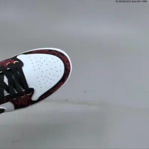 Nike Jordan Air Jordan 1 Low AJ1 Sneakers