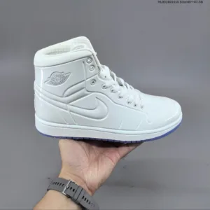 Nike Air Jordan 1 Retro Mid AJ1 sneakers