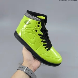 Nike Air Jordan sneakers 1 Retro Mid AJ1 sports shoe