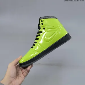 Nike Air Jordan sneakers 1 Retro Mid AJ1 sports shoe