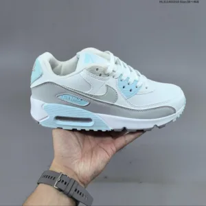 Nike Air Max 90 sneakers