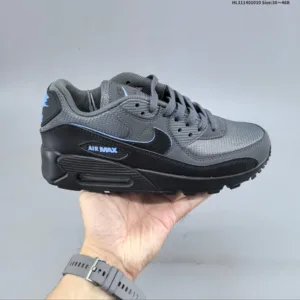 Nike Air Max 90 sneakers