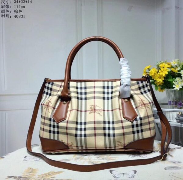 Burberry The Saddle iconic handbag of early spring - burberry, early, handbag, iconic, saddle