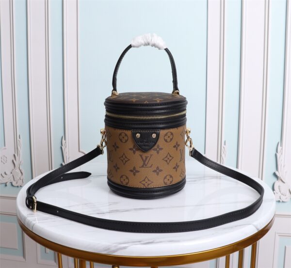 LV Nicolas Ghesquière case Cannes cosmetic semi-rigid handbag - case, ghesqui, handbag, hundred, nicolas