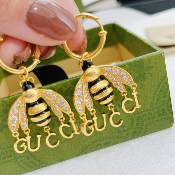 Gucci B719 Bee Letter Earrings - b719, bee, earrings, gucci, Gucci B719 Bee Earrings, Gucci B719 Earrings, Gucci Bee Earrings, Gucci Bee Letter Earrings, Gucci Earrings, letter