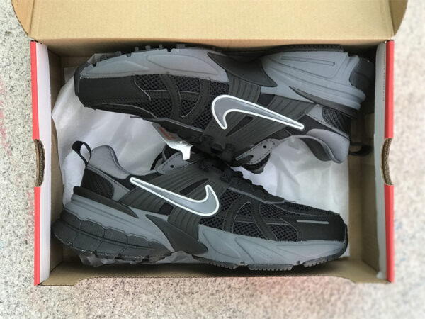 Nike Runtekk Black Samurai v2k run Product ID: FD0736-102 - black, fd0736-102, id:, nike, product, run, runtekk, samurai, sneakers, v2k