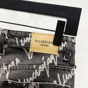 Balenciaga K1310 denim jeans