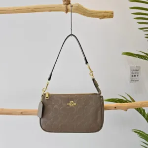 Coach 988642 litchi pattern tote handbags